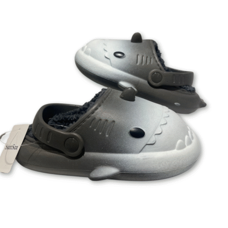 ZAPATILLAS DE TIBURON NIÑO NEGRO