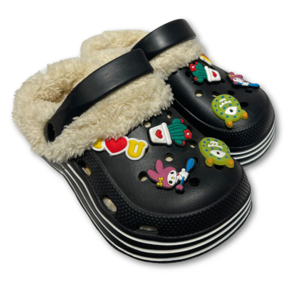 ZUECOS CON PELITO NEGRO