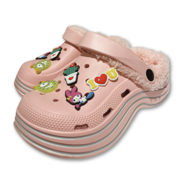 ZAPATILLAS DE PLATAFORMA CON PELITO ROSA