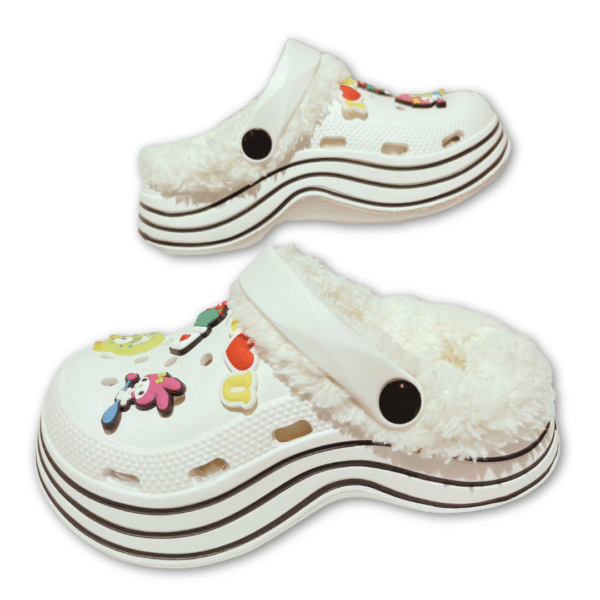 ZAPATILLAS DE PLATAFORMA DE PELITO COLOR BLANCO